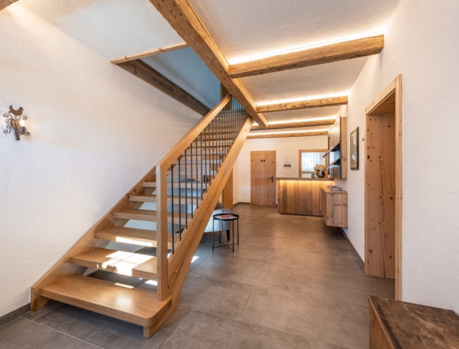 Unser Eingangsbereich am Hof © Lorenz Masser Fotografie