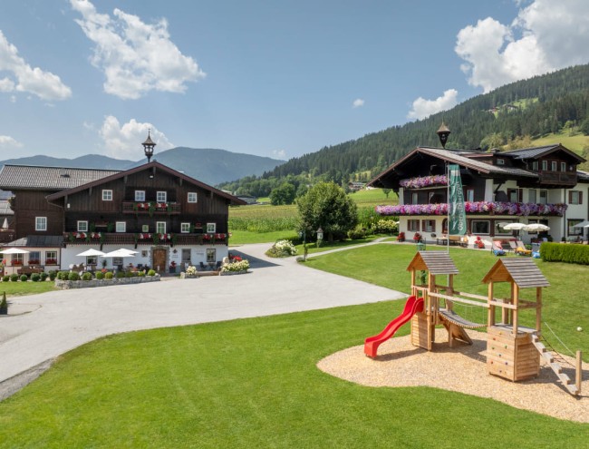Autofreier Bauernhof in Salzburg © Lorenz Masser Fotografie