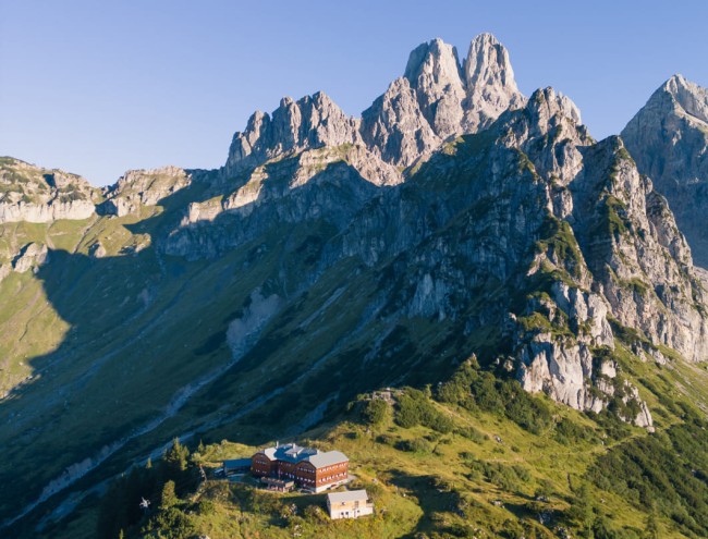 Almhütte unter der Bischofsmütze © SalzburgerLand Tourismus