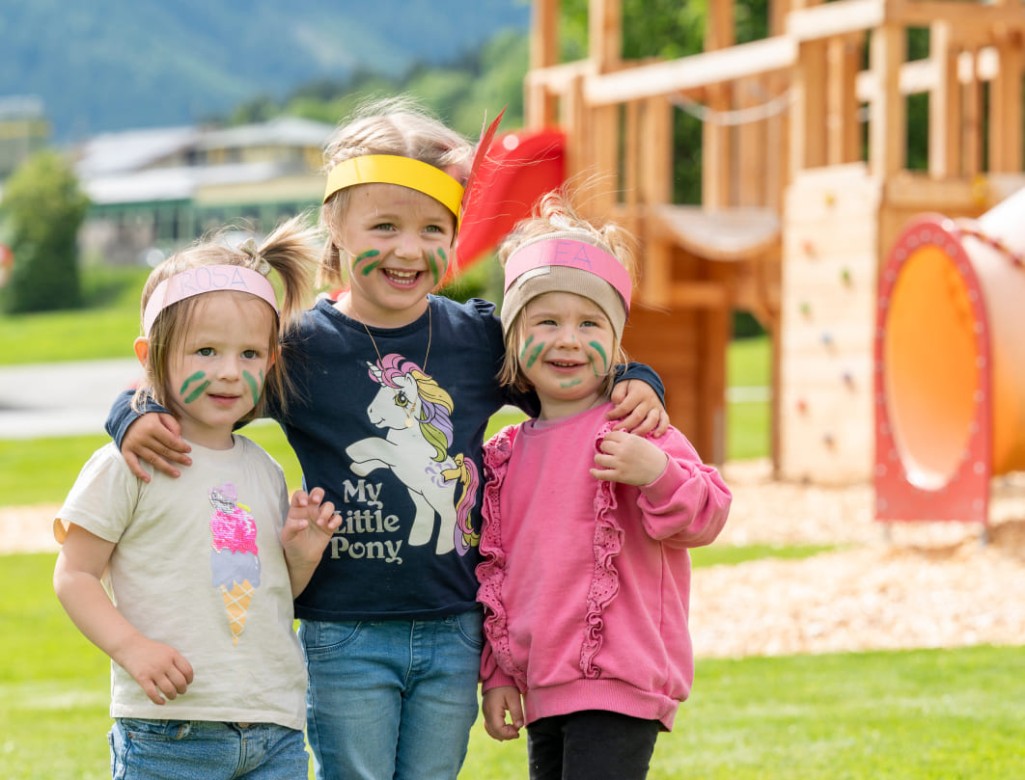 Real Indians at the Obersulzberggut © Lorenz Masser Photography