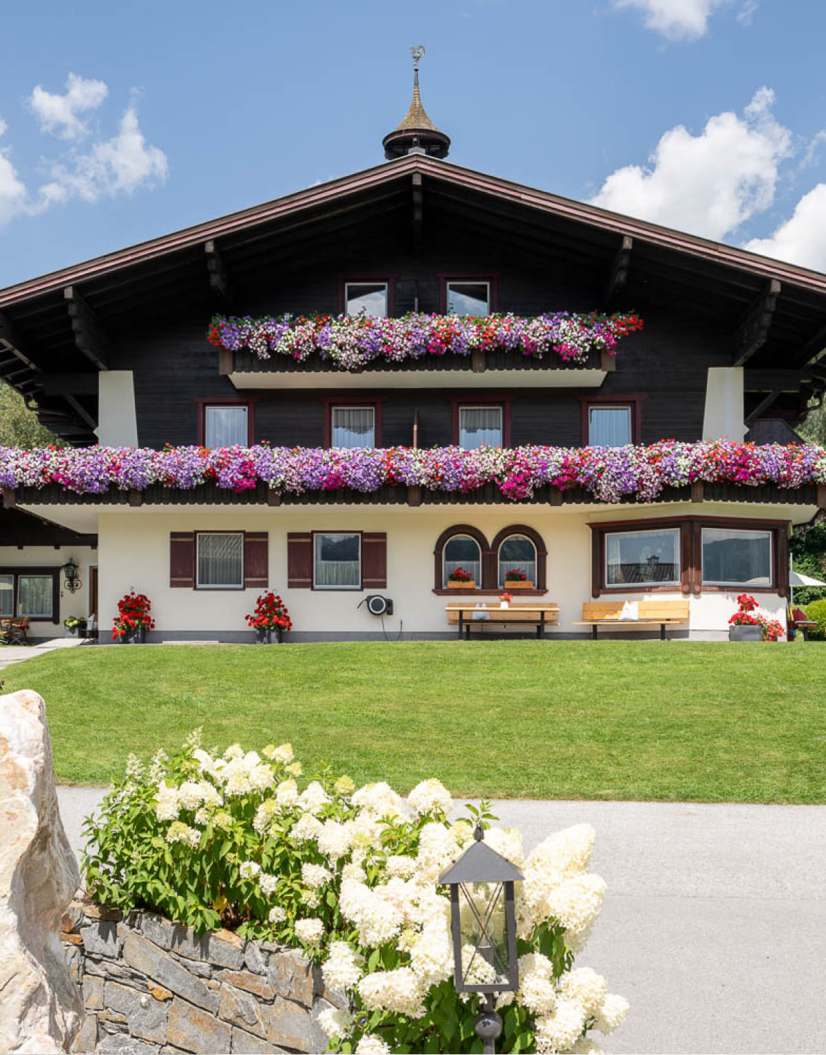 Exterior view of the Manor House at Obersulzberggut